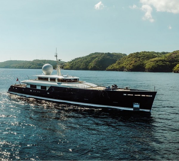 Video: 40m Perini Navi sailing yacht STATE OF GRACE (hull C.2180)
