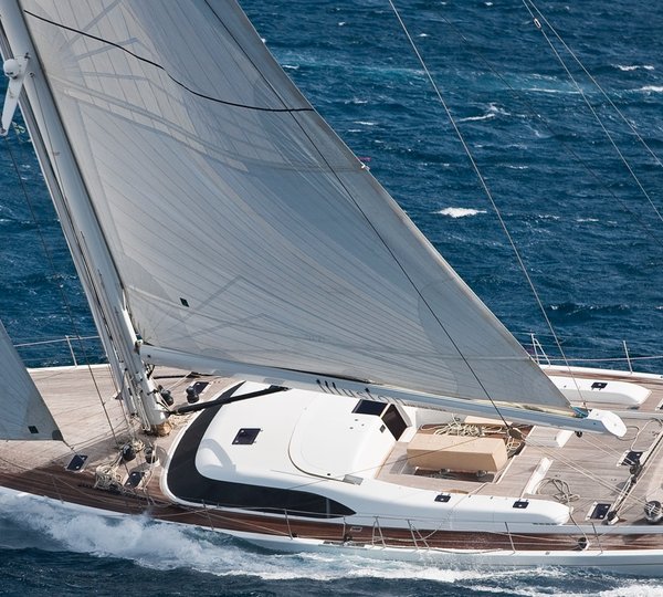A video of the SW 100 RS luxury yacht CAPE ARROW by Southern Wind Shipyard