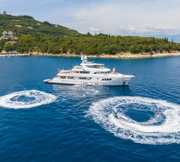 Video of launch and christening of the Moonen 133 superyacht SOFIA