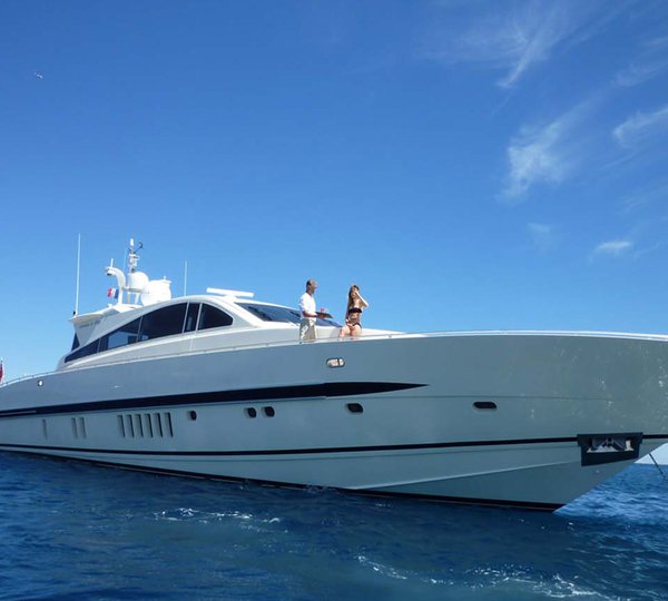 Charter yacht ICAP Leopard to once again attend JP Morgan Round the Island Race