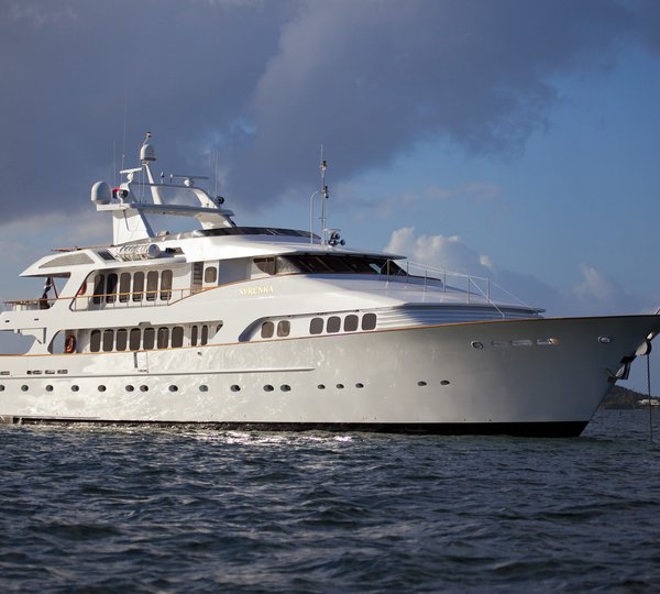 Video: First Palmer Johnson SuperSport 48M motor yacht KHALILAH (PJ 48/01, PJ265)