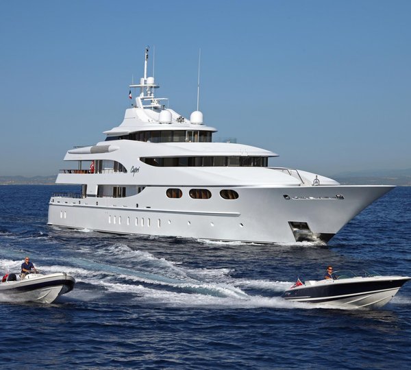 New 123M GOLDEN ODYSSEY Superyacht by LURSSEN underway