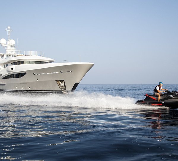 Video: AMELS’ 80 – 110m full custom yacht building