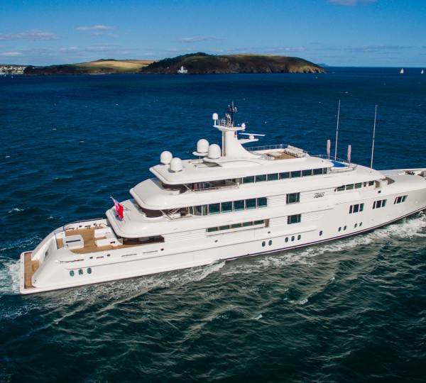 A huge success of Pendennis Yacht NOSTROMO at Dubois Cup 2013