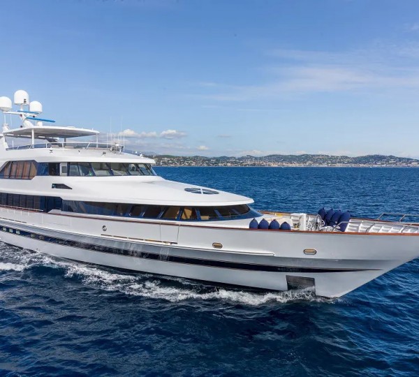 Video of 125m Lurssen motor yacht GOLDEN ODYSSEY