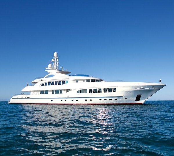 Video: 40m motor yacht GALATEA by Heesen Yachts