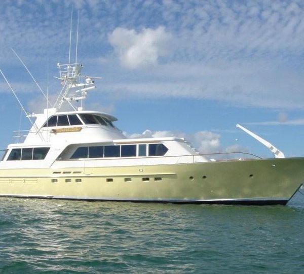 Take a look at VANISH – The first 2016 superyacht launch by Feadship