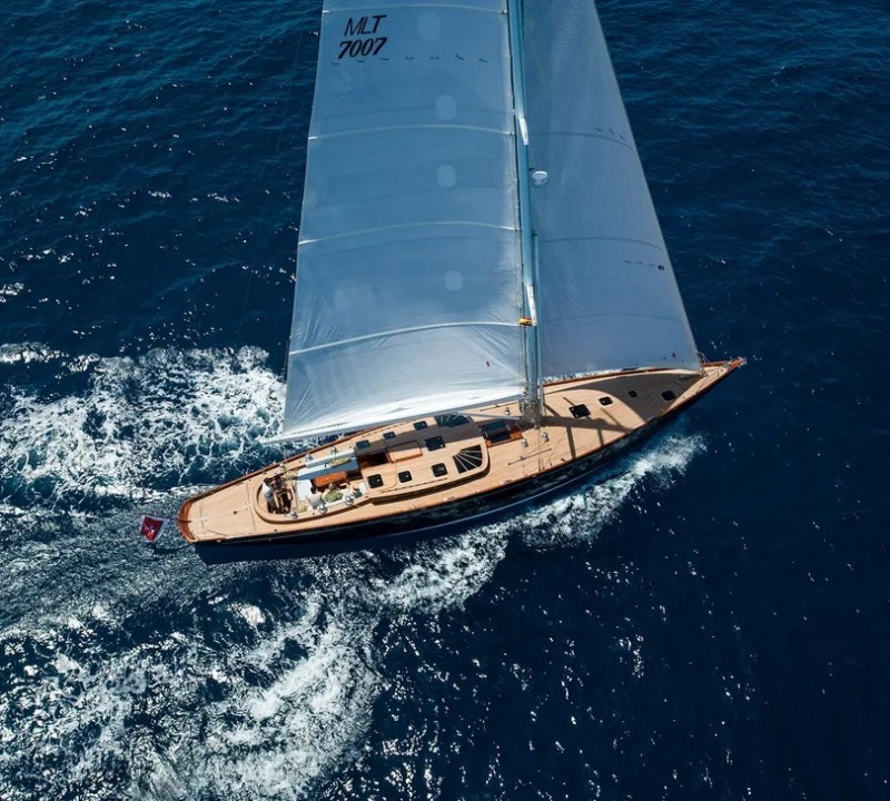 Luxury yacht ANIMA II