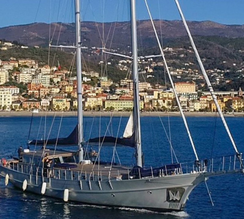 Super yacht LA MER