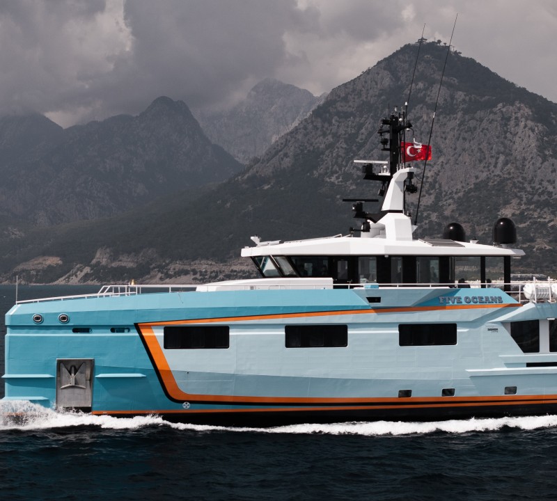 Expedition Yachts