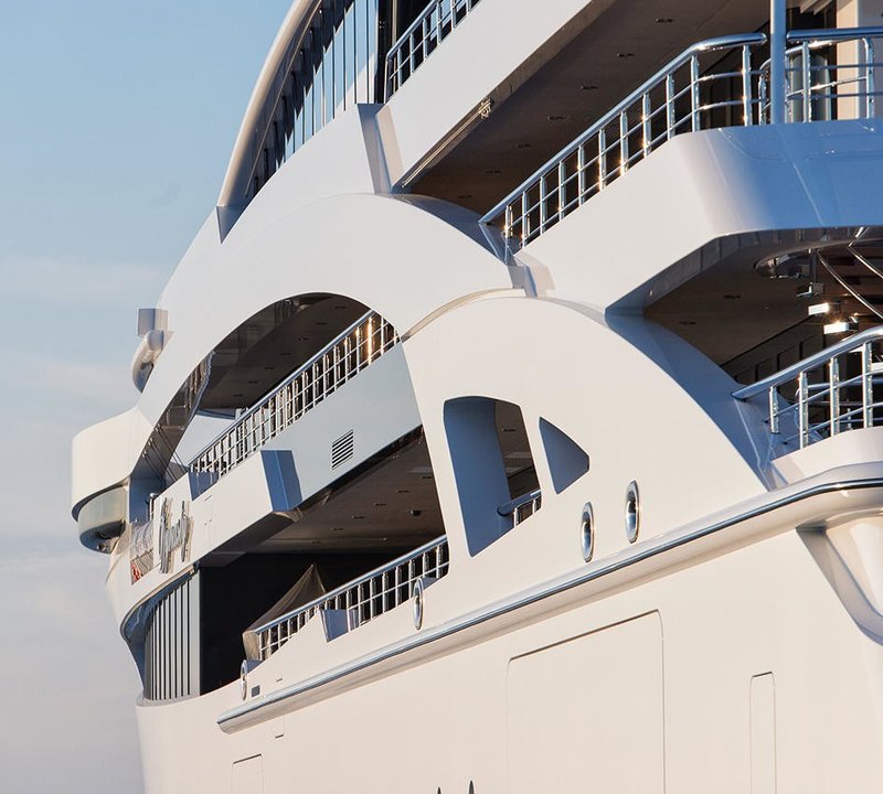 The 101m Yacht I DYNASTY