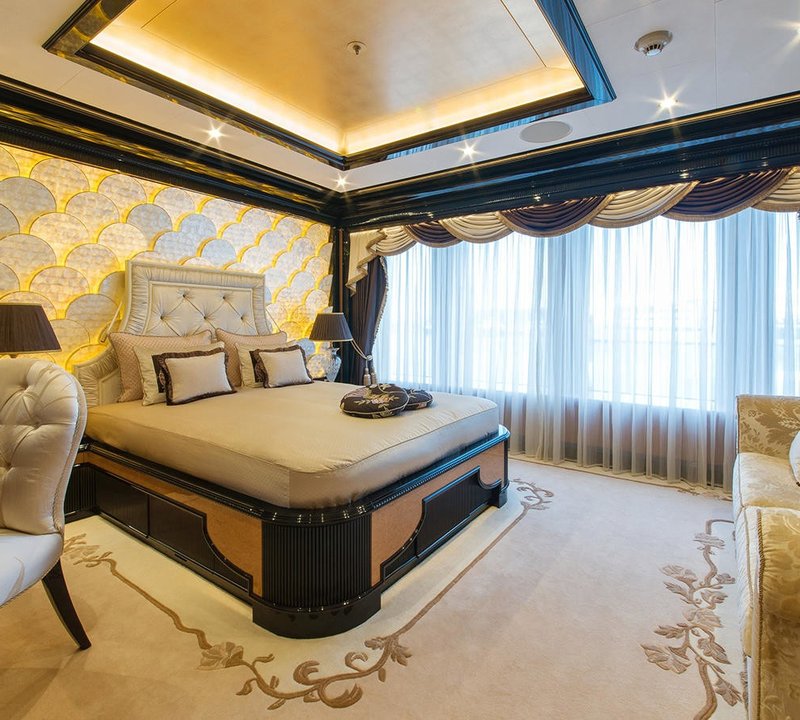 The 101m Yacht I DYNASTY
