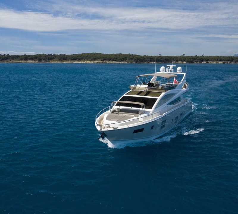 Superyacht SUMMER BREEZE