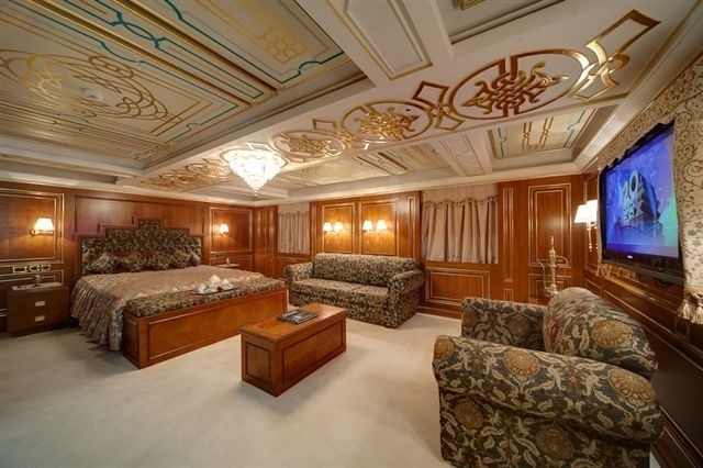 Cabin On Yacht LOALOAT AL BEHAR