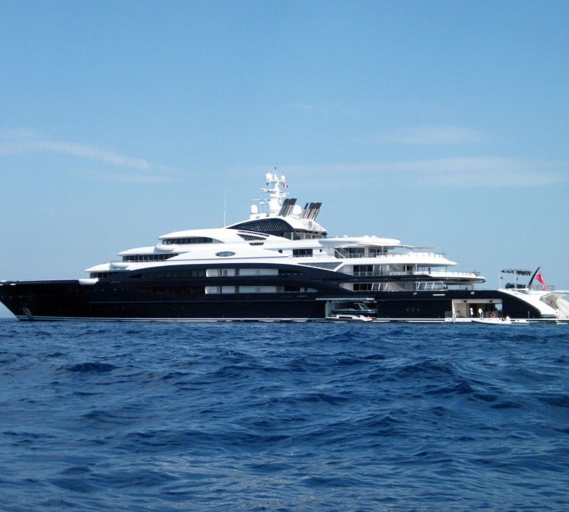 134m SERENE yacht