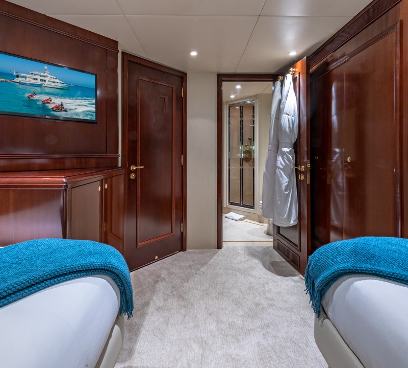 Guest suite
