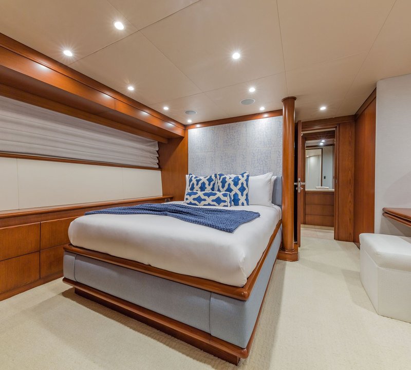 Guest cabin