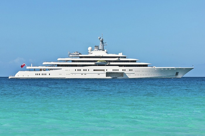 Premier Overview On Yacht ECLIPSE