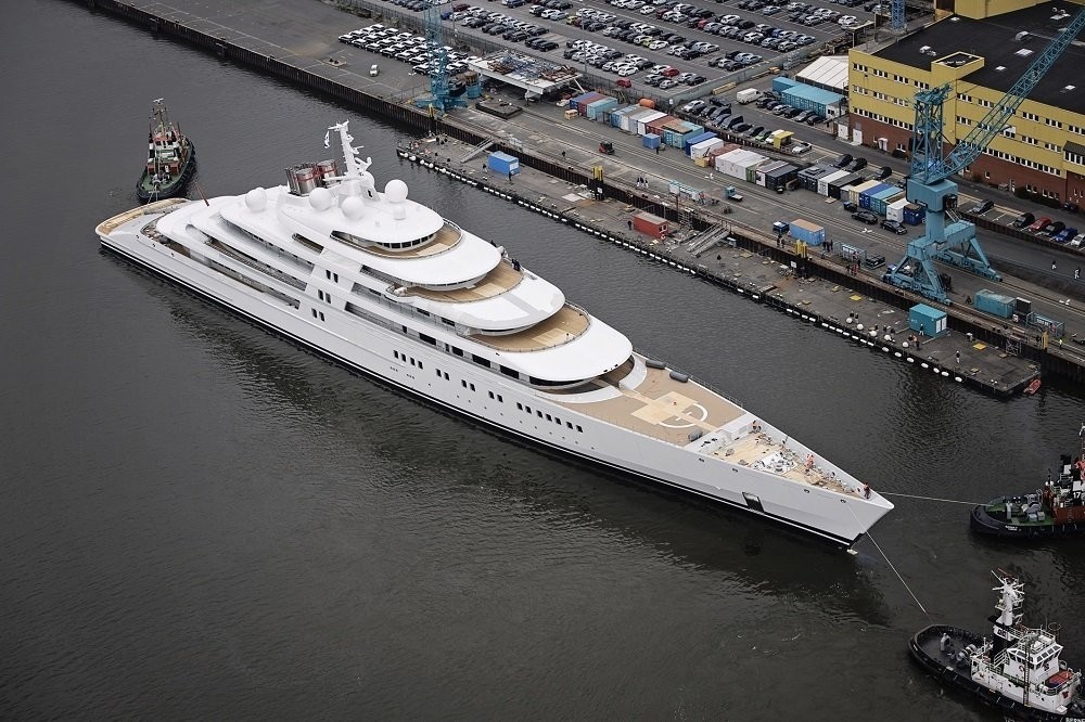 The 180m Yacht AZZAM