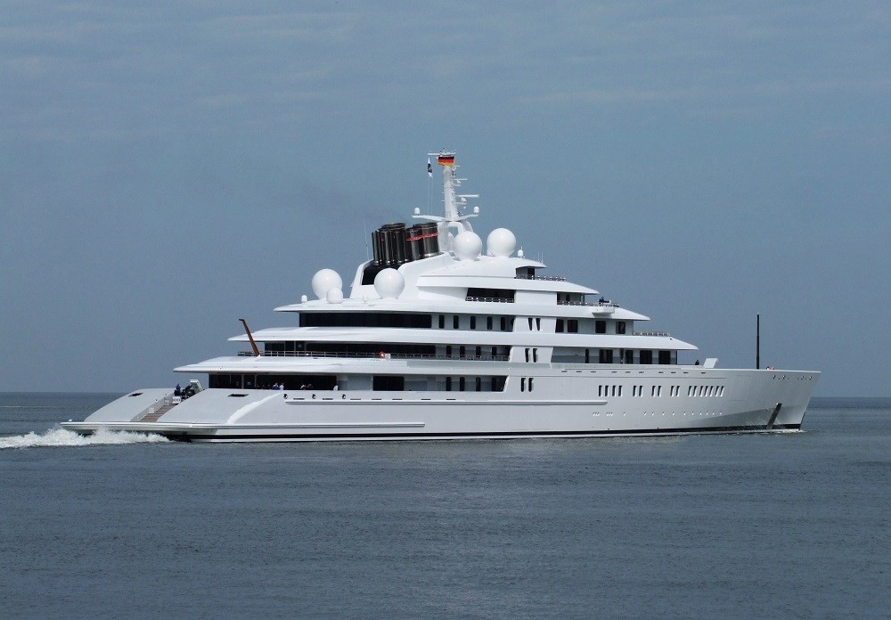 The 180m Yacht AZZAM
