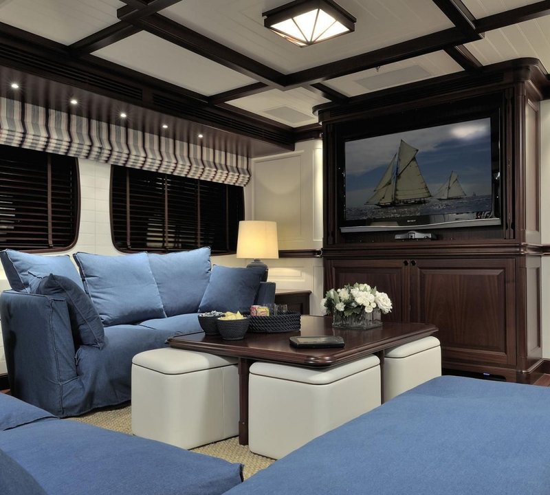lounge seating