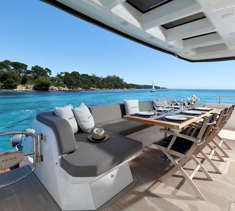 Aft Deck Dining