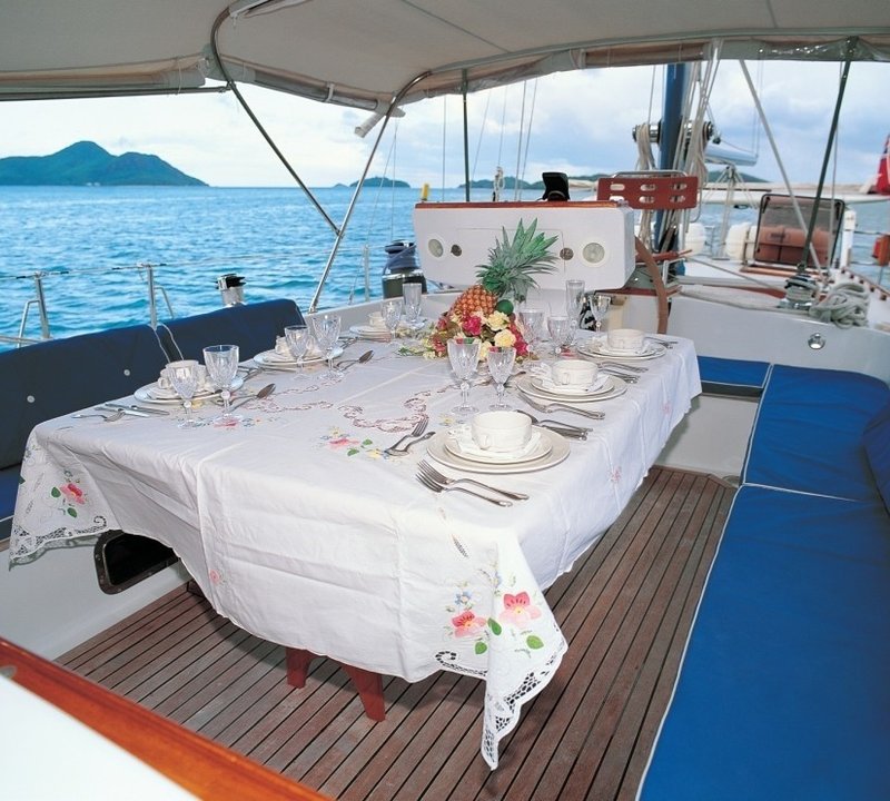 The 21m Yacht HIGH ASPECT