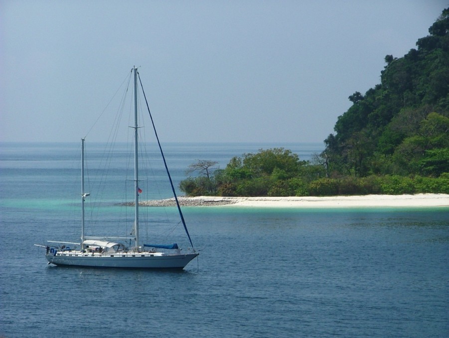 The 21m Yacht HIGH ASPECT