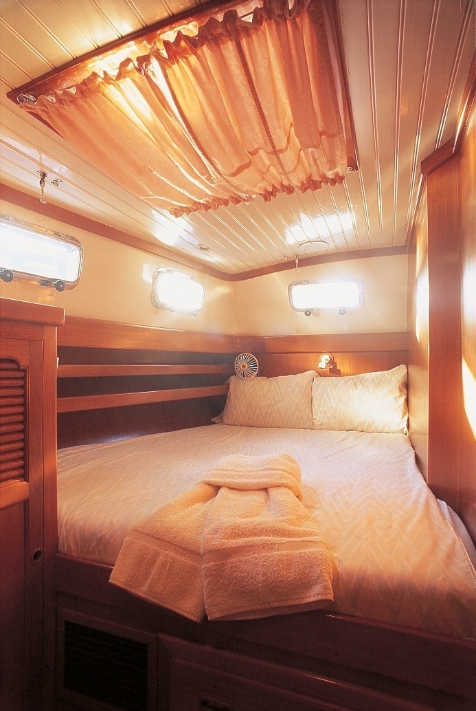 The 21m Yacht HIGH ASPECT