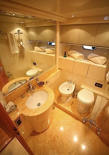 The 22m Yacht ASPRA 38