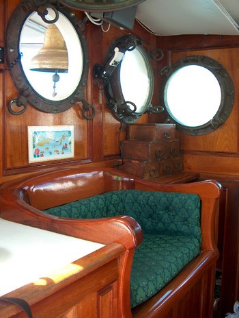 The 22m Yacht BONNIE LYNN