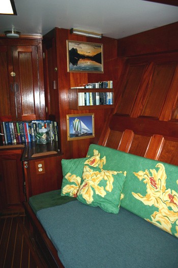 The 22m Yacht BONNIE LYNN