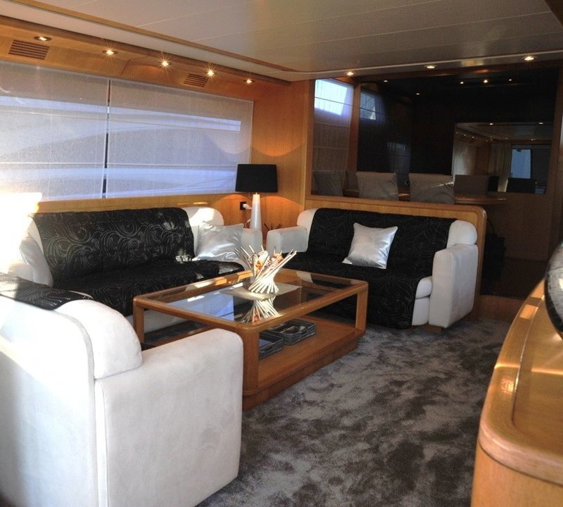 The 22m Yacht LOLEA