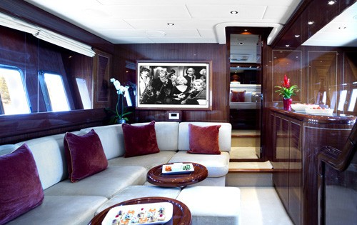 The 22m Yacht OUTSIDE EDGE IV