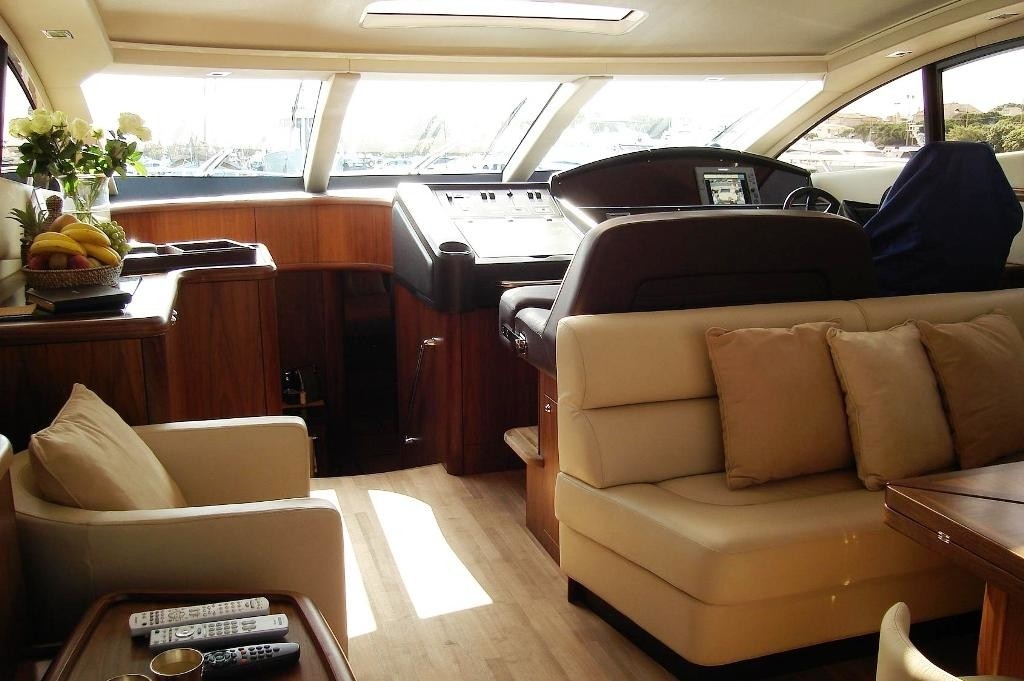 The 23m Yacht ASPIRE OF LONDON