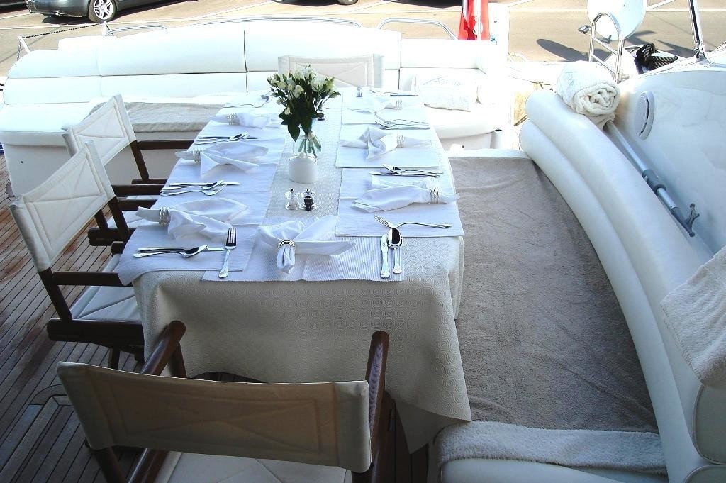 The 23m Yacht ASPIRE OF LONDON