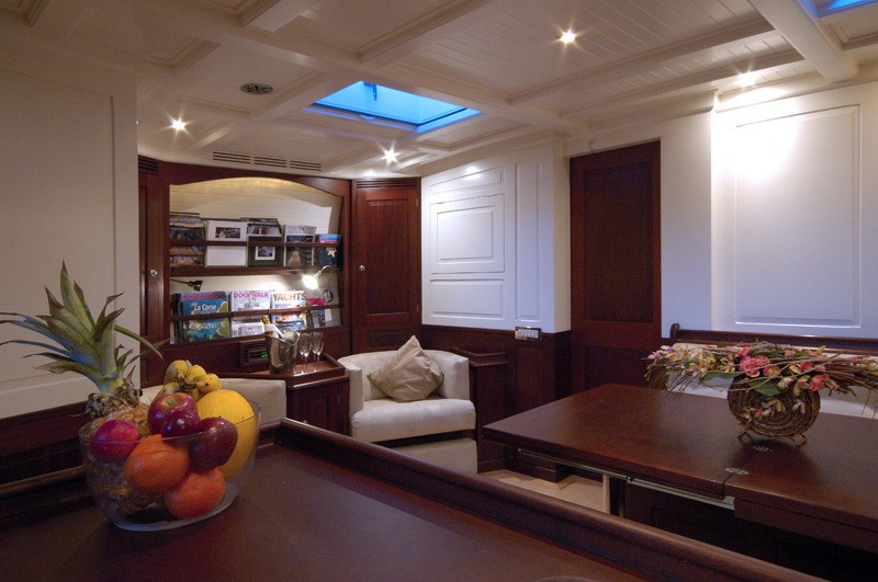 The 23m Yacht AURELIUS