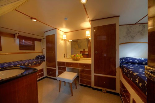 The 23m Yacht DERAMORE