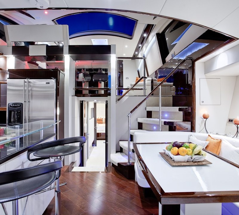 The 23m Yacht LIZZI