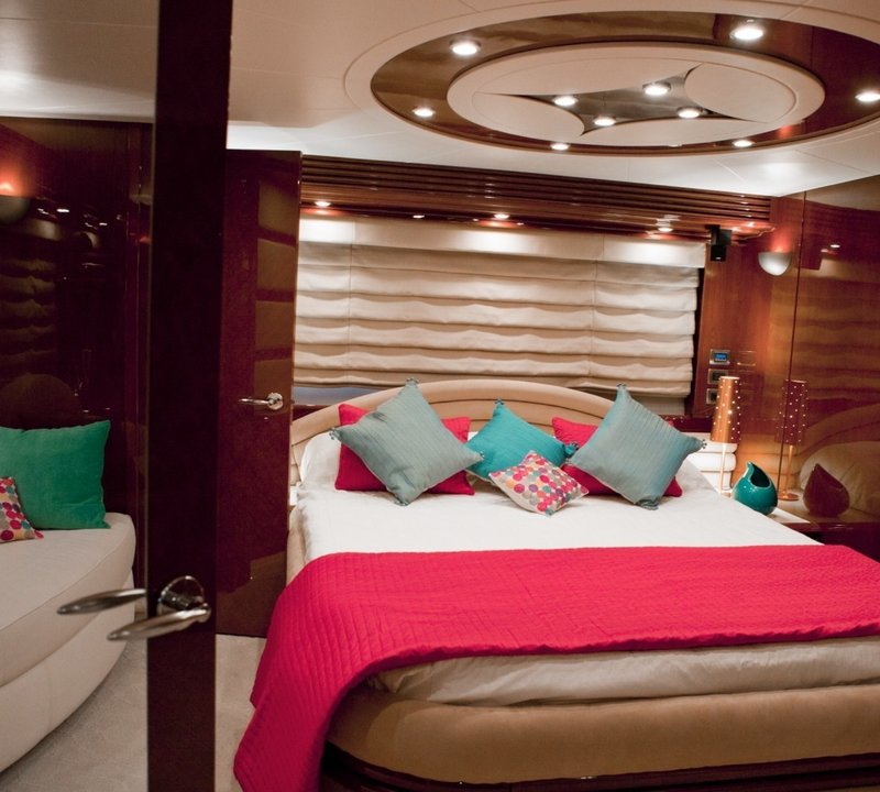The 23m Yacht LUDI