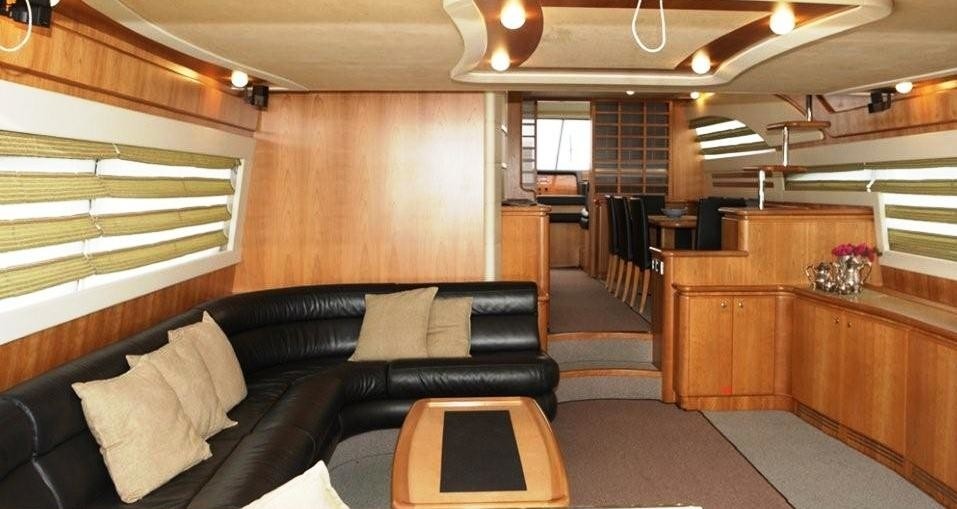 The 23m Yacht SEA STREAM