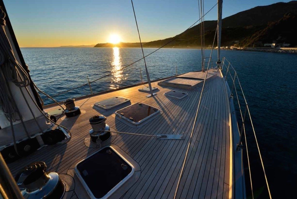 The 23m Yacht TESS