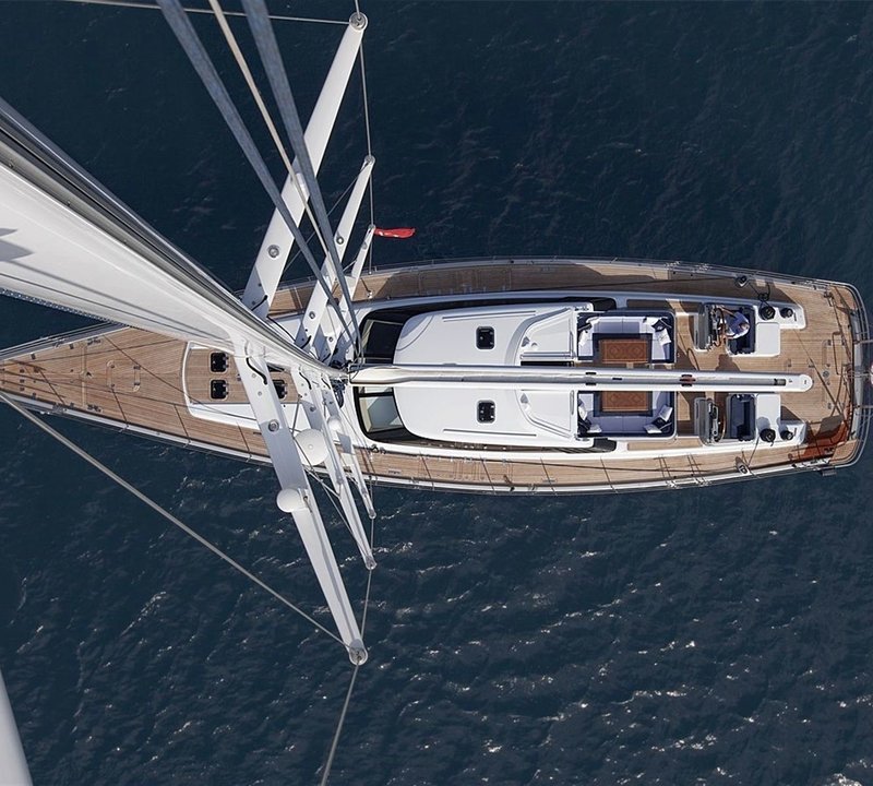 The 24m Yacht AIYANA
