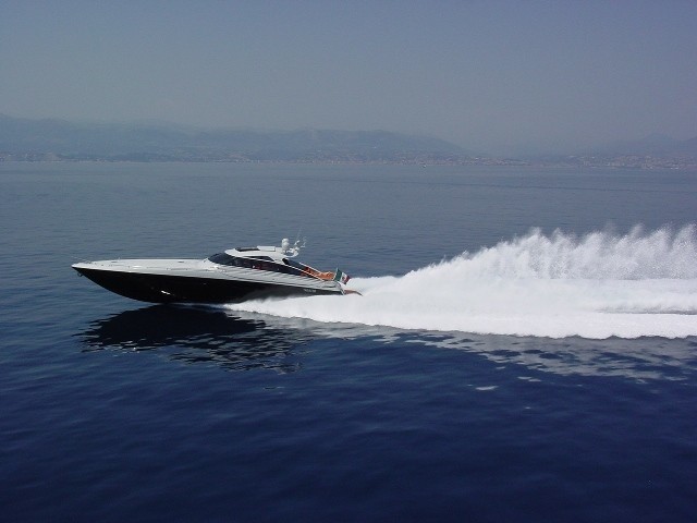 The 24m Yacht LES A