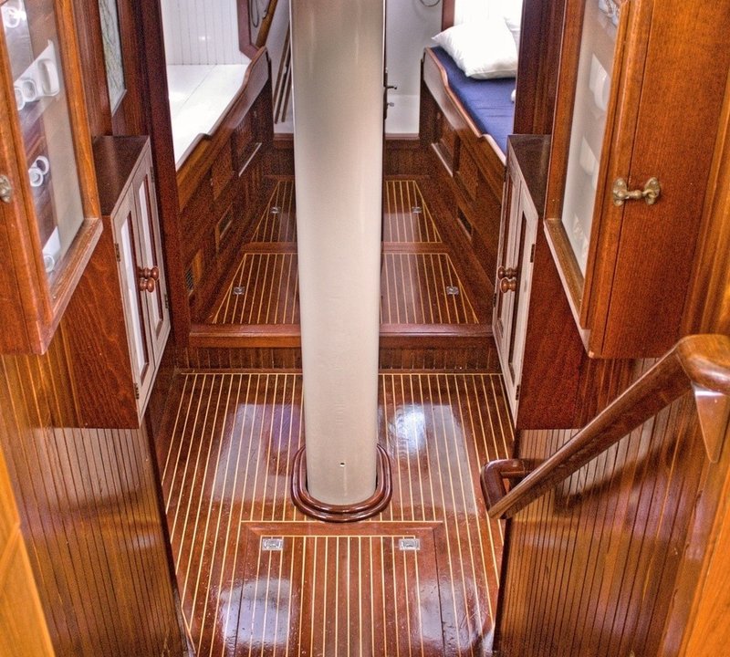The 24m Yacht META IV