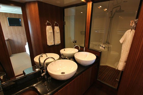 The 24m Yacht MIDAS TOUCH