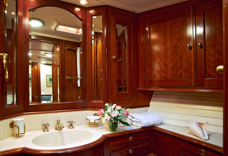 The 24m Yacht VOLTERRA