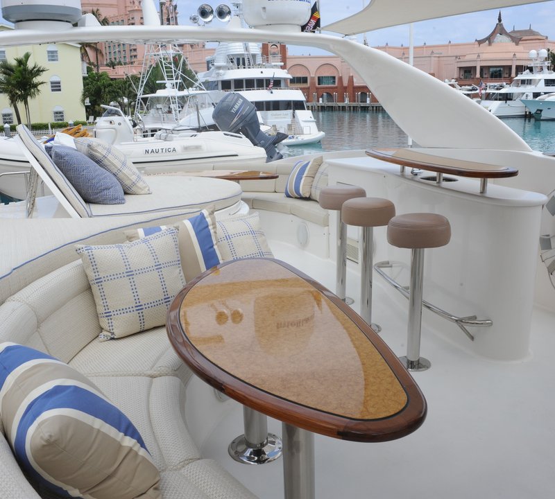 The 25m Yacht CHIP