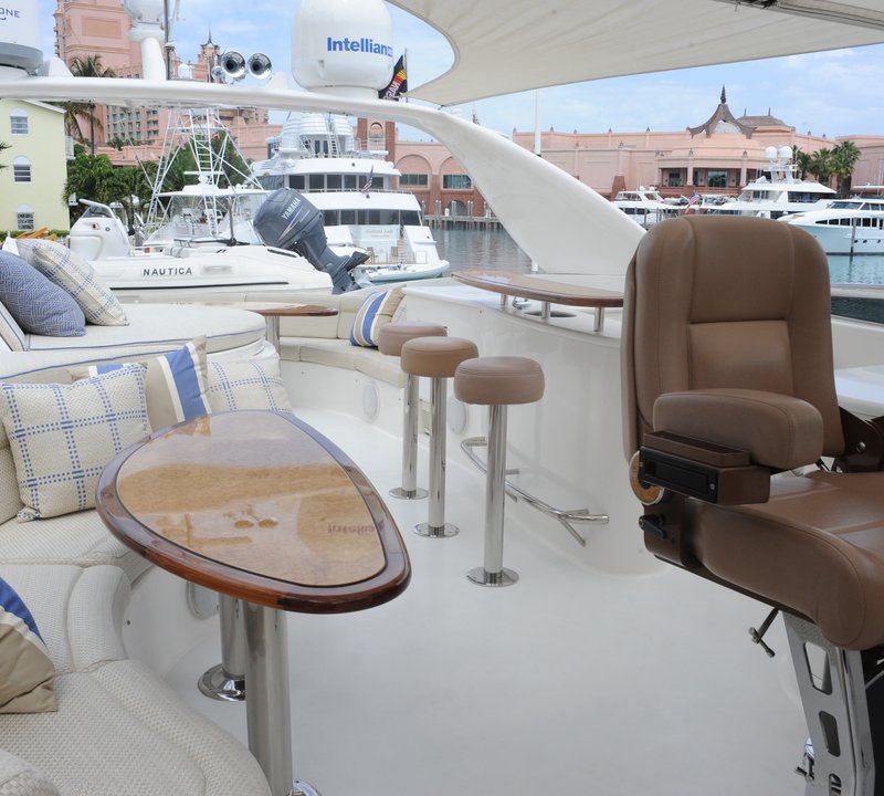 The 25m Yacht CHIP