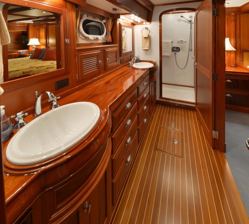 The 25m Yacht EXCELLENCE
